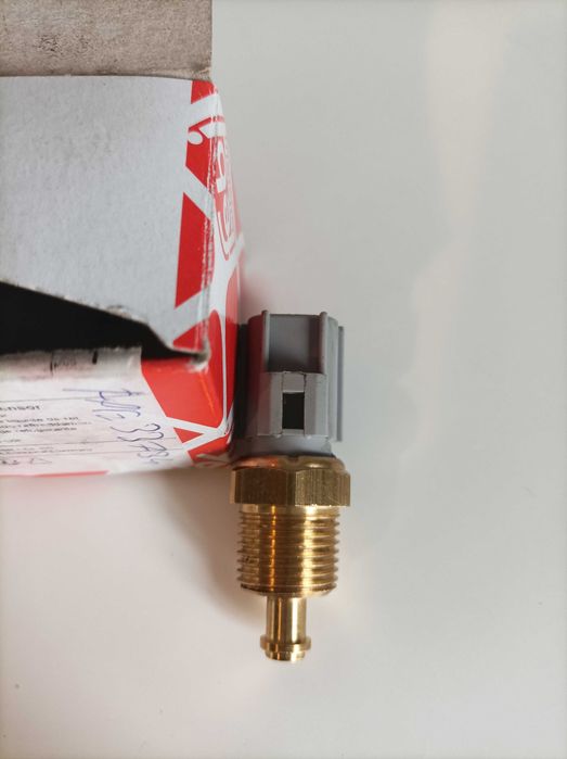 Sensor Temperatura Liquido Refrigeração marca FEBI referência 24467