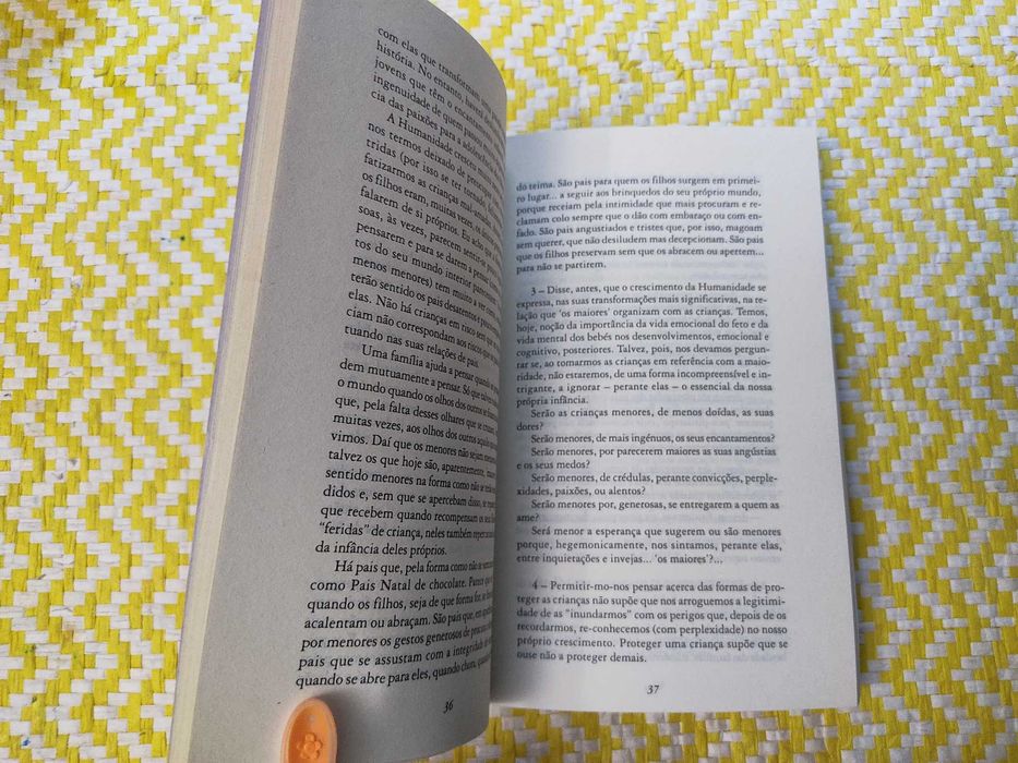 Manual de Instruções para uma Família Feliz
Eduardo Sá