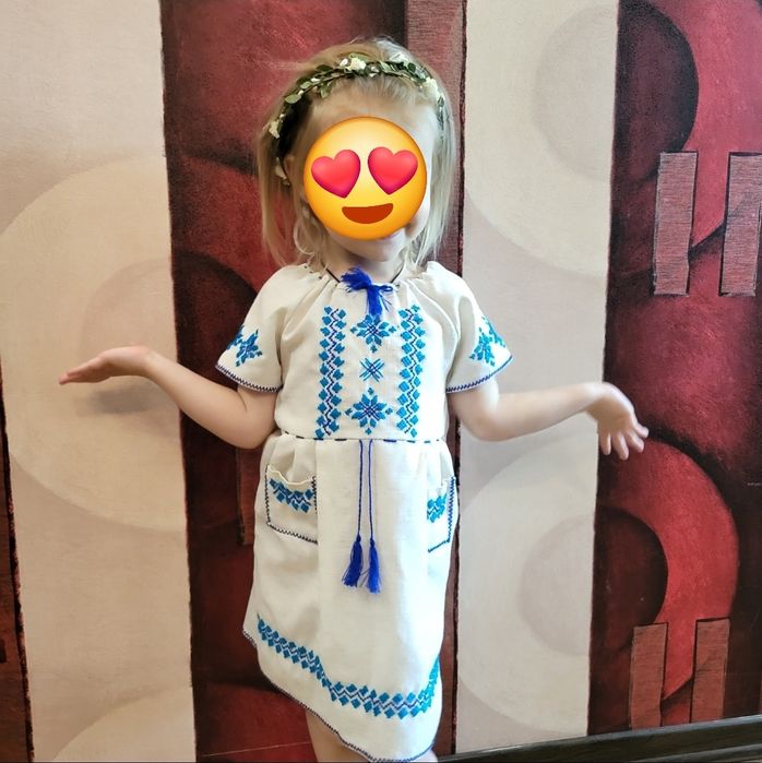 Вишиванка ручної роботи на дівчинку 98-110
