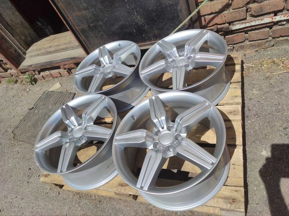 Диски Mercedes оригинал R19 5x112 8,5J ET35 made in Germany