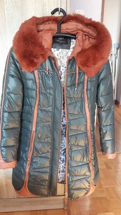 куртка зимова жіноча, розм. М/46