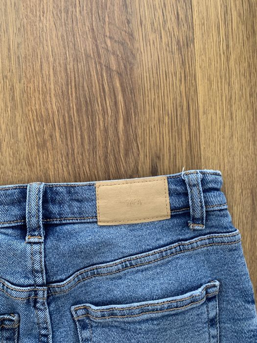 Spodnie jeansowe Zara