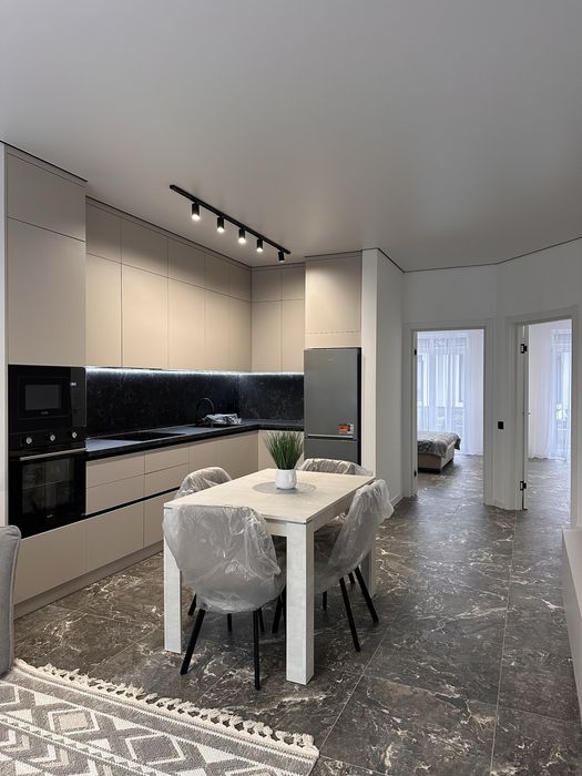 Сучасний котедж з ремонтом, купуйте і заїжджайте до нового року