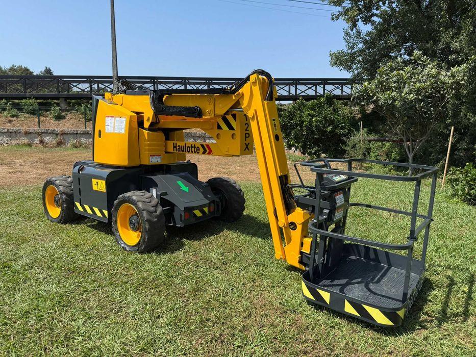 Plataforma elevatória Haulotte HA12 PX