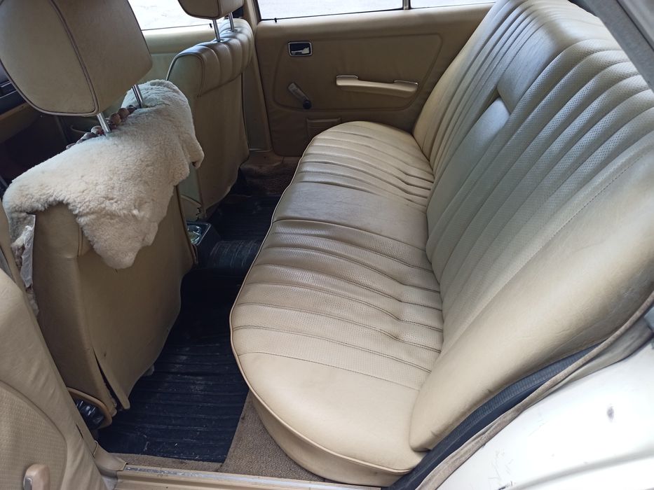 Мерседес 123 200D