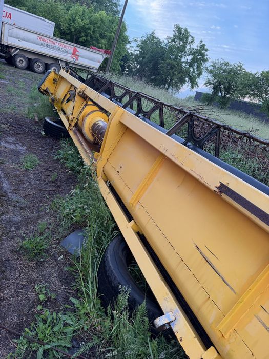 Heder v30 9,25m New Holland 2003r CR