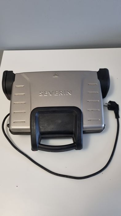 Grill elektryczny Severin 1800W