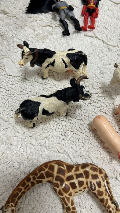 Іграшки лот оригінальних