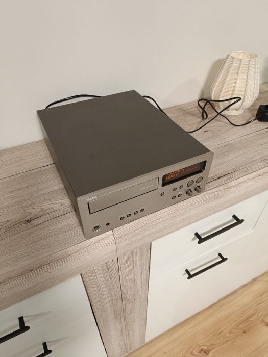 Yamaha KX-10 odtwarzacz kasetowy