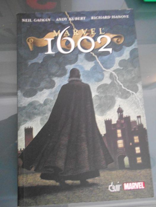 Vendo vários livros como novos