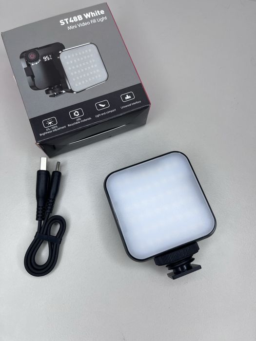 Компактне LED світло накамерне ST48B White (2000 mAh, CRI 95+) для фото та відео