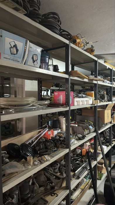 Recheio de Oficina Auto & Moto – Antigo Concessionário - Desocupar