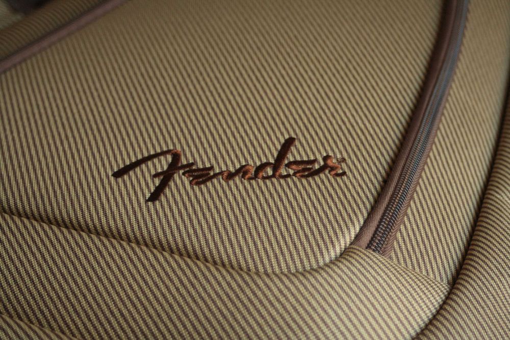 Saco da Fender para guitarra elétrica, em tecido tweed