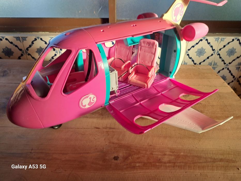 Avião da barbie para criança