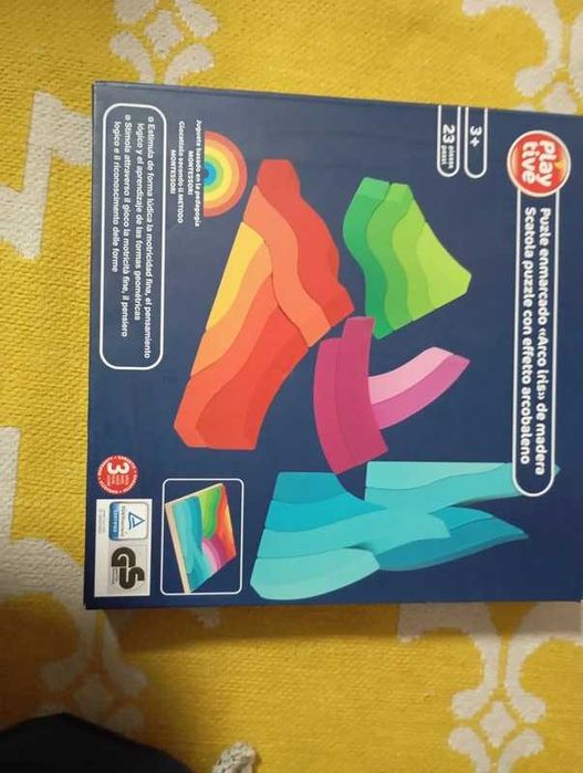 Puzzle de Madeira "Arco-íris" Playtive (Montessori) - 23 Peças