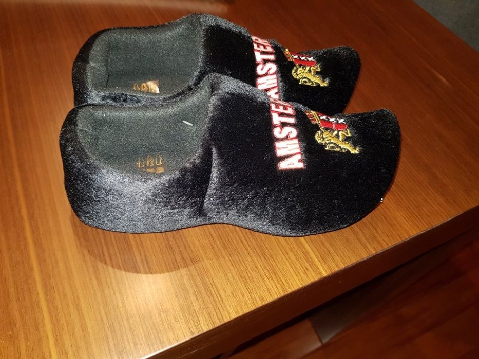 Pantufas novas comprado em Amesterdão