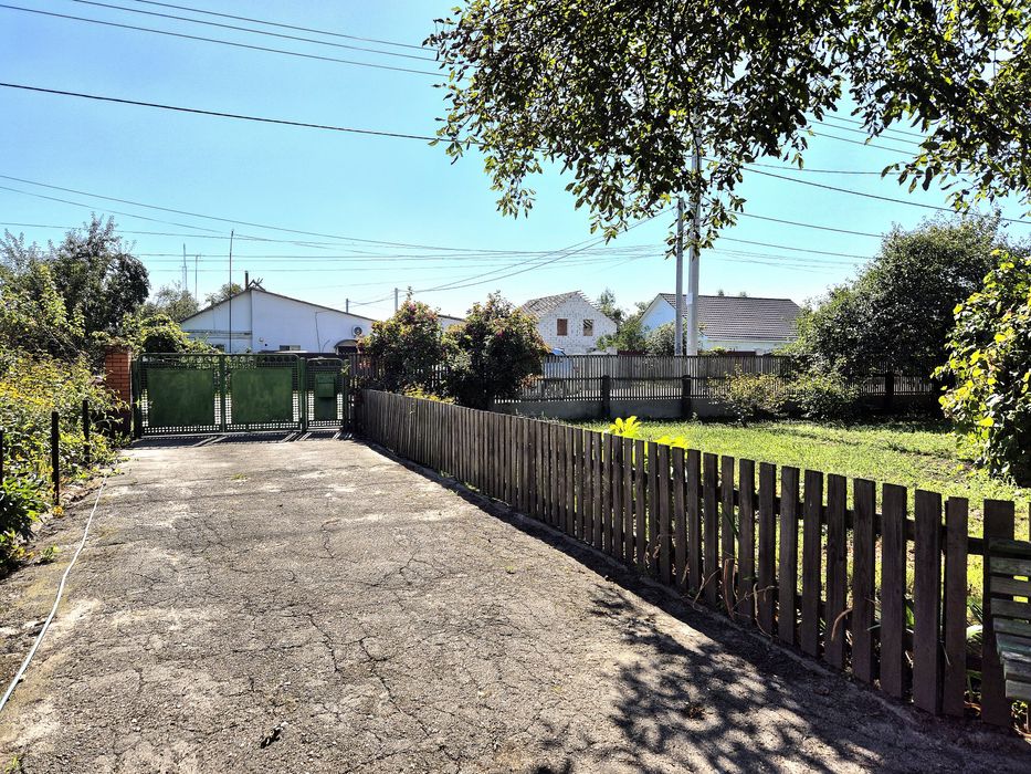 Будинок на два входи Крошня 130 кв.м 4 кімнати  17 соток всі зручності