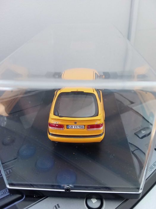 Модель авто Saab 9-3 Viggen 1:43