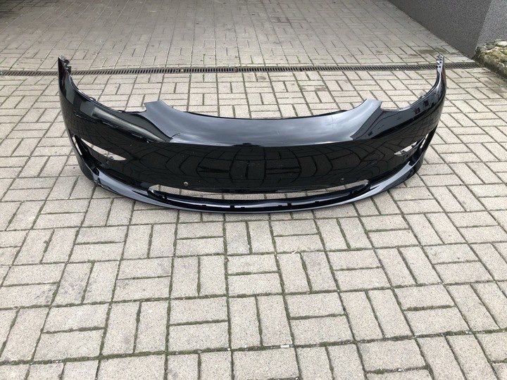 Tesla Model 3 бампер - рест/до рест