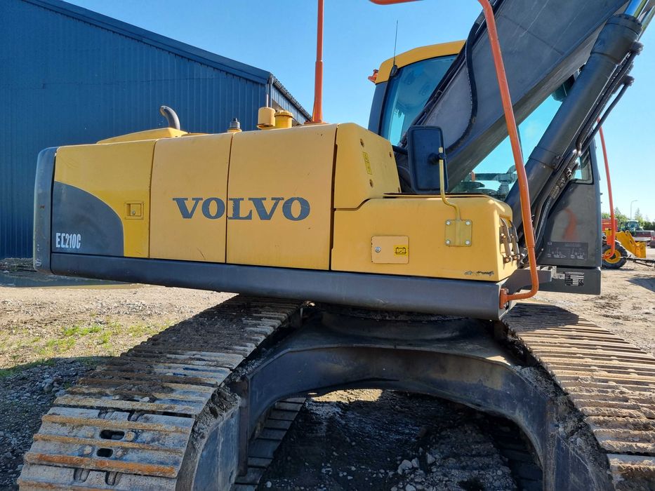Koparka Volvo EC 210 C gąsienica 8000mtg