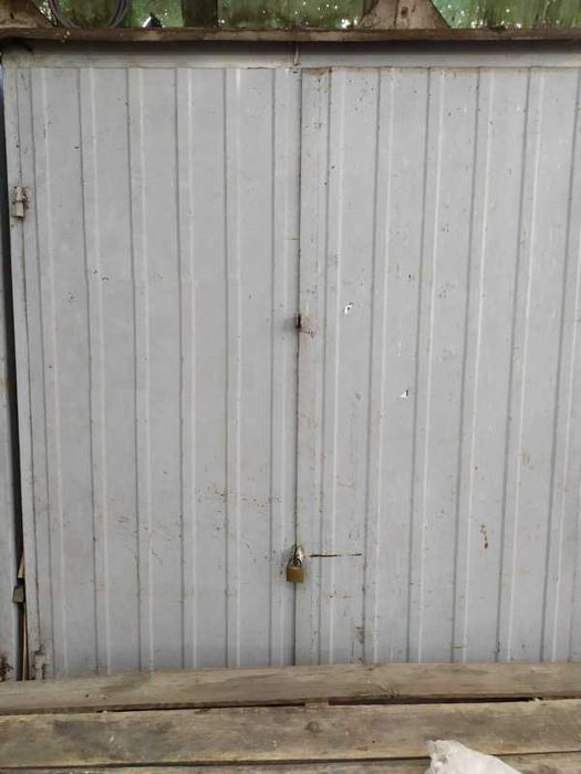 Вагончик металевий, контейнер.