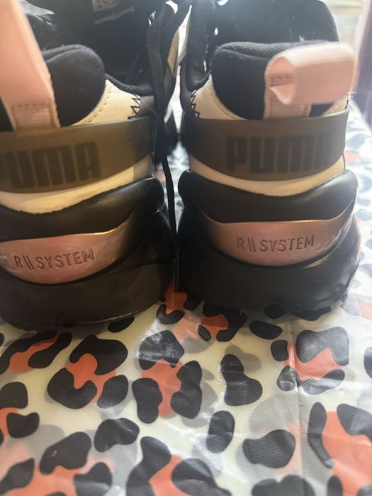 Літні кросівки Puma