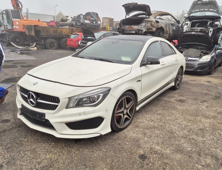 Mercedes CLA C117 Sedan drzwi lewe tył lakier 650 opis