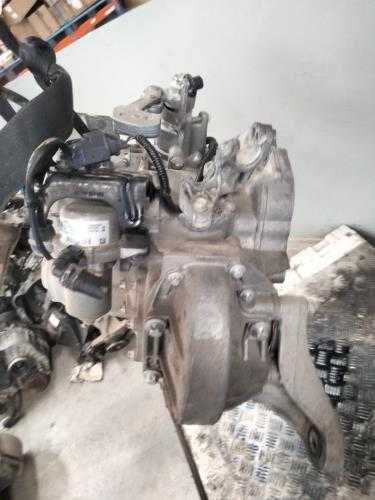 Caixa de velocidades Opel Astra    ref: 5 5 5 7 5 5 3 9