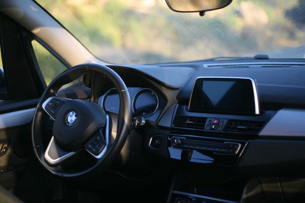 BMW 225xe híbrido plug-in PHEV