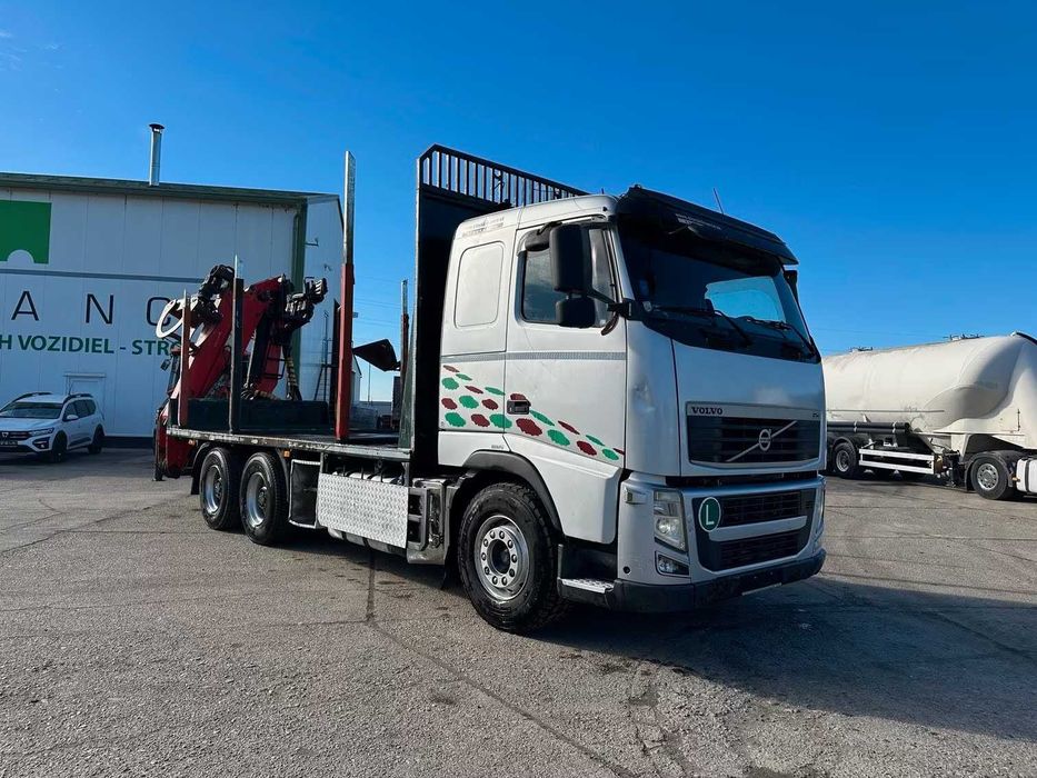 Лісовоз Volvo FH 480 6x4 надійніша за Man Daf Scania Mercedes з краном