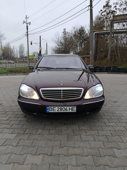 Мерседес 220 201