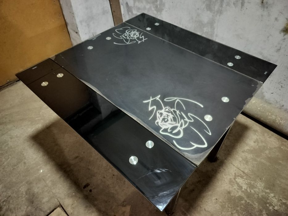 Стіл скляний розкладний 100см*100см кухонний