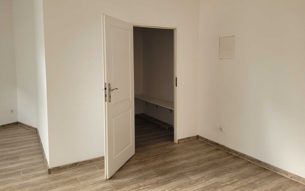 Lokal usługowy do wynajęcia w Legionowie