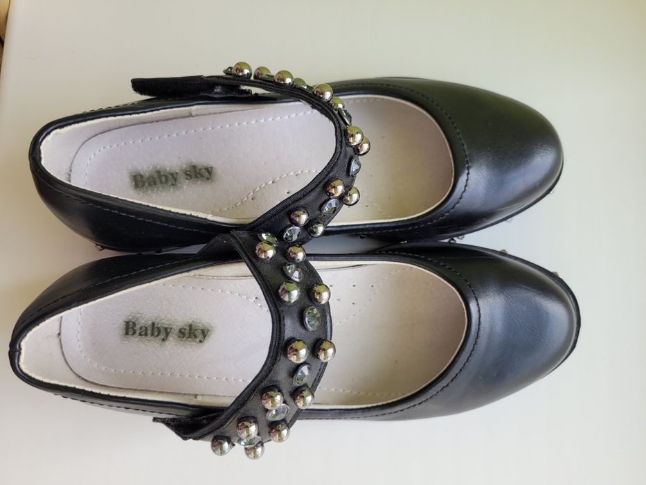 Туфлі шкіряні для дівчинки
