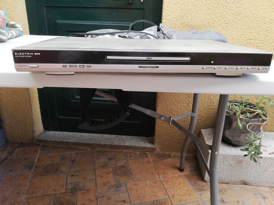 DVD marca ELETRIC64286056708098124