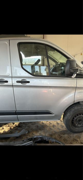 Ford custom drzwi przedlift
