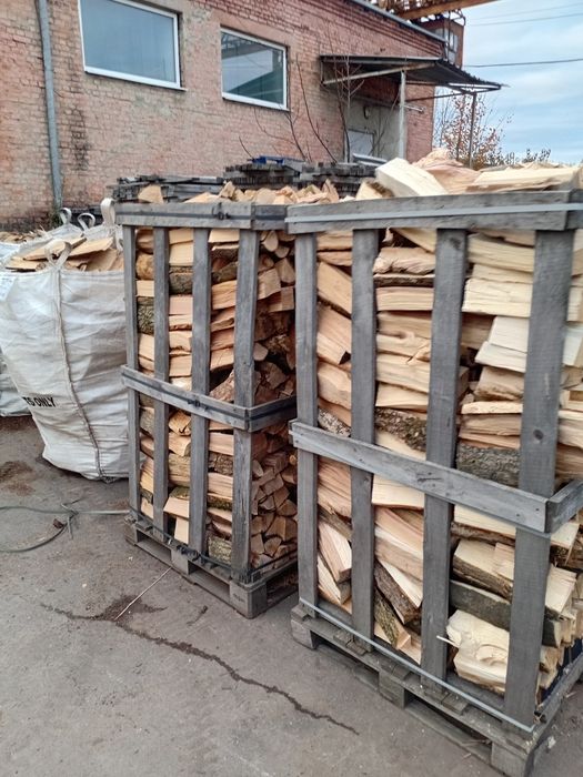 Дрова ,обрізки ,та рубані ,рейка,обапл