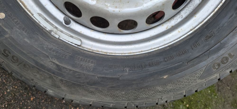 Запаска  на спринтер 907 235/65/16c  нова