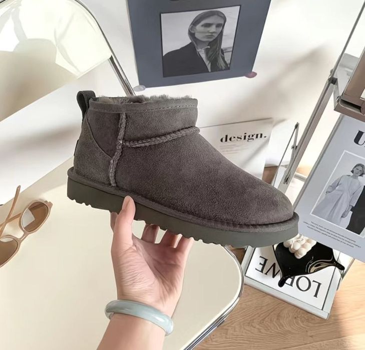 Уггі класичні UGG Classic