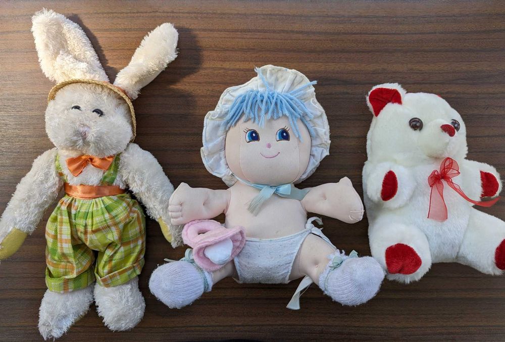 Bonecos e Peluches para Criança
