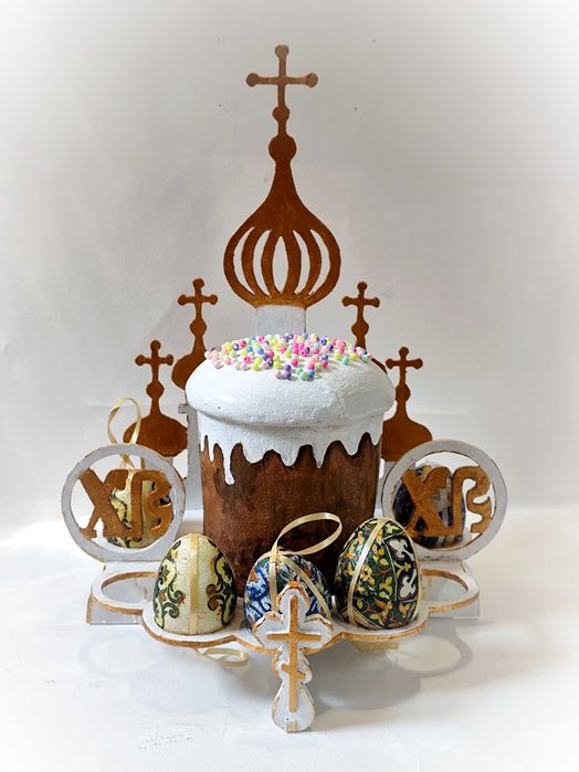 Декор підставка  для пасхи та яїць.