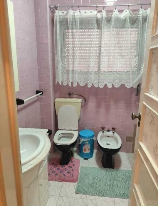Apartamento T2 Venteira (Possibilidade de sala transformada em quarto)