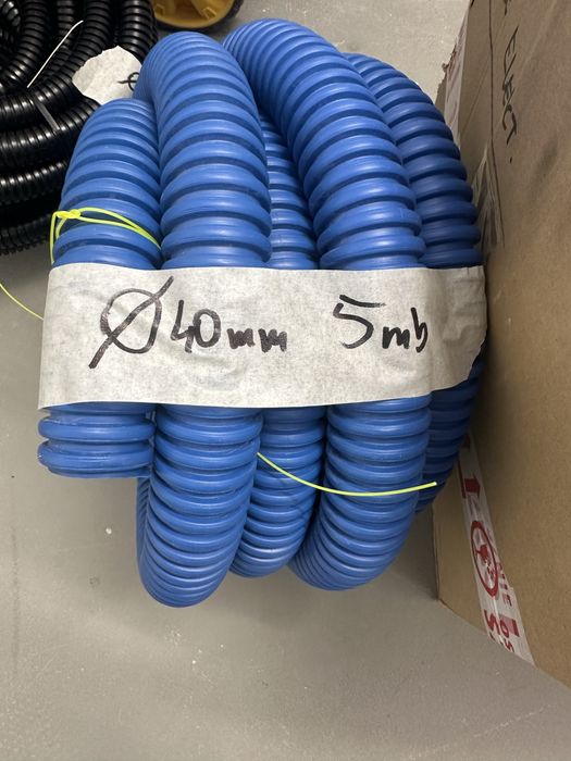 Zestaw kabli 3x2,5mm i peszli 40mm 25mm i 16mm