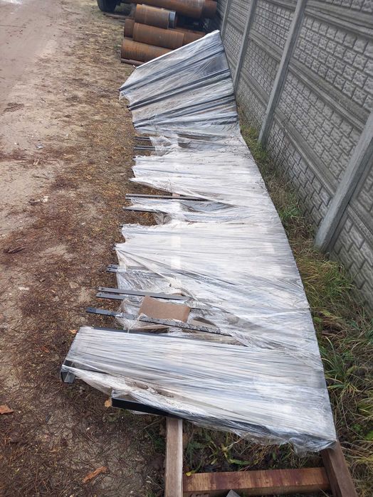 Schody stalowe malowane proszkowo