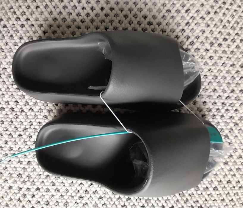 Klapki 44 czarne męskie nowe