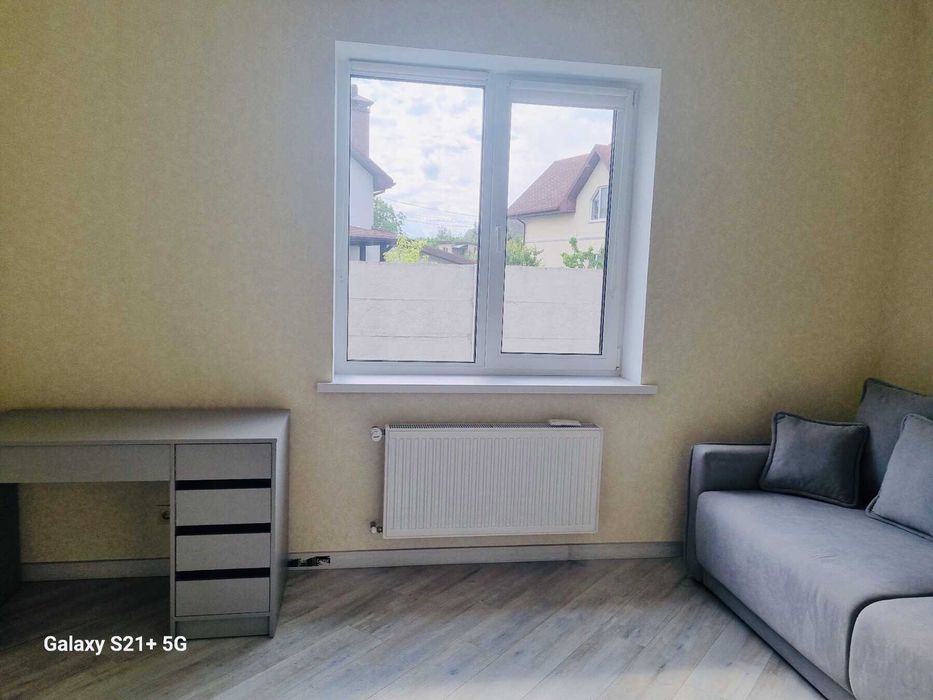 Долгосрочная аренда 1 єт.  дома 100  кв.м. в с.Осещина от властника