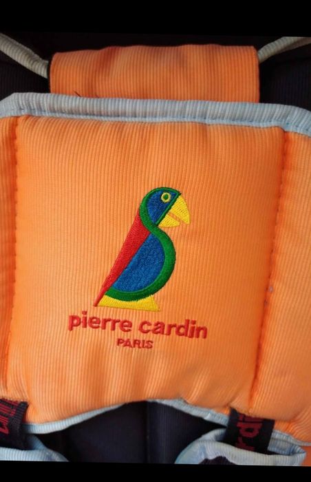 Carrinho de bebé, conjunto de Rua Duo Pierre Cardin, carrinho passeio e ovo. como novo!! Oportunidade