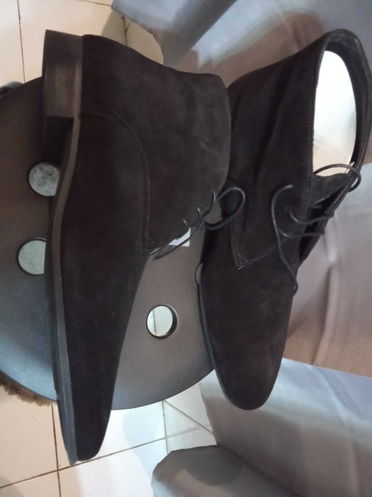 Botas homem 43/44 novas