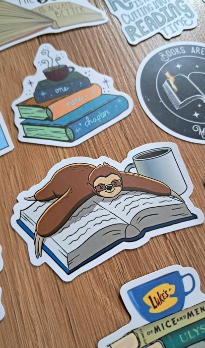 Zestaw naklejek mix 40szt książka książki naklejki wlepki planer