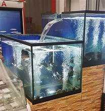 Fazendo aquários, vários trabalhos em vidro